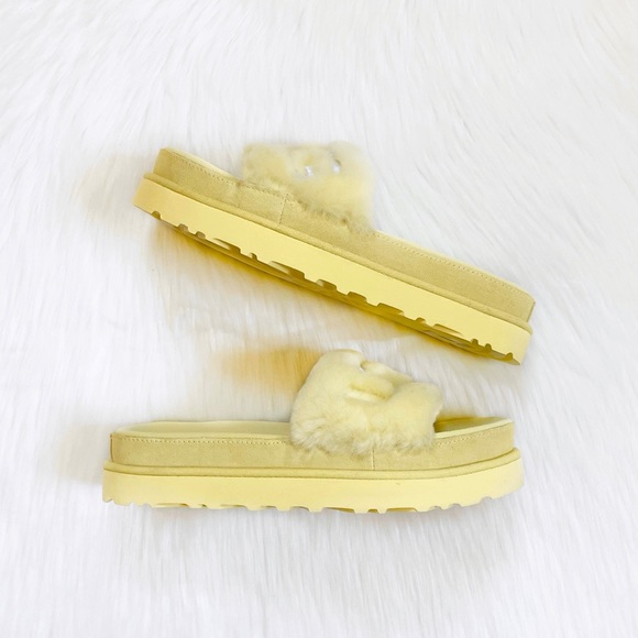 UGG Women’s Laton Fur Slides In Margarita - Picture 6 of 7